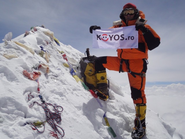 Alpinistul Horia Colibasanu a atins vârful Makalu, Himalaya, pe 21 mai 2011
